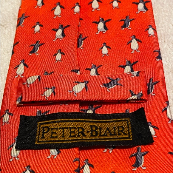 Brand New Super Stylish Tie By PETER BLAIR - Picture 4 of 4